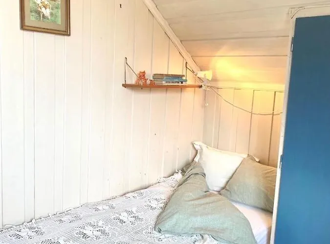 Stort Og Autentisk Hus I - Kort Vei Til Lom! *