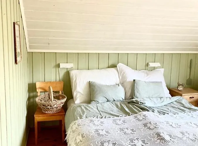 Stort Og Autentisk Hus I - Kort Vei Til Lom! Ferienhaus